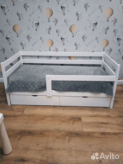 Кровать детская 80 на 160 с ящиками для белья
