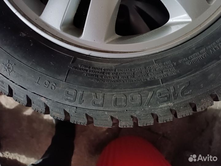 Nord Wolf Cargo 215/60 R16