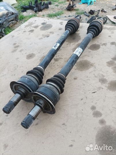 Привод задний BMW X5 E70