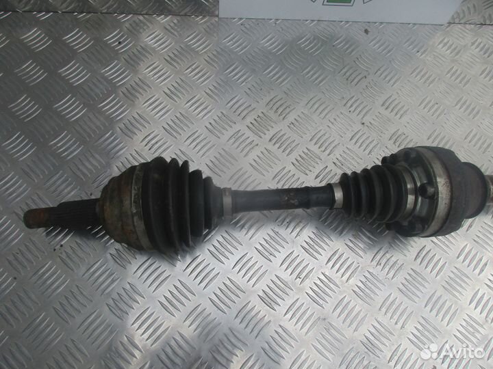 Полуось передняя Фольксваген Туарег 3.0d