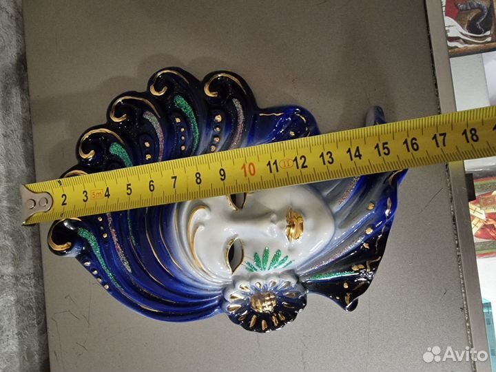 Венецианская маска