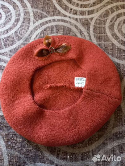 Берет женский