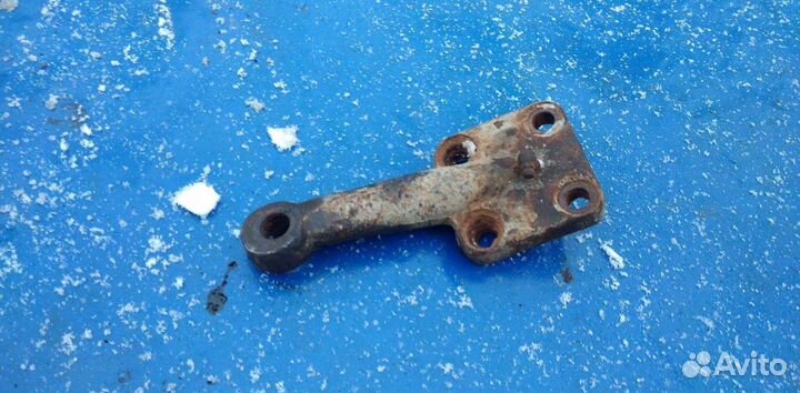 Крышка венхняя поворотного кулака Газель 4х4