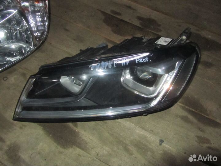 Фара левая VW Touareg NF