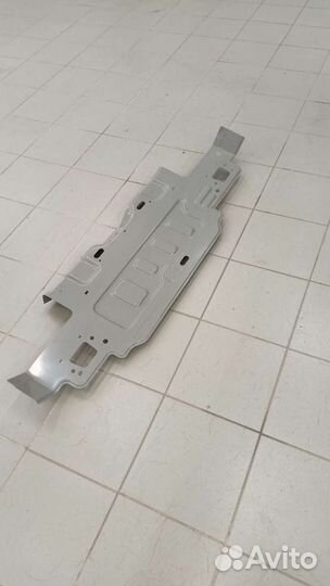 Панель задняя на LADA Vesta SV