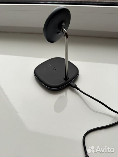 Беспроводная зарядная станция