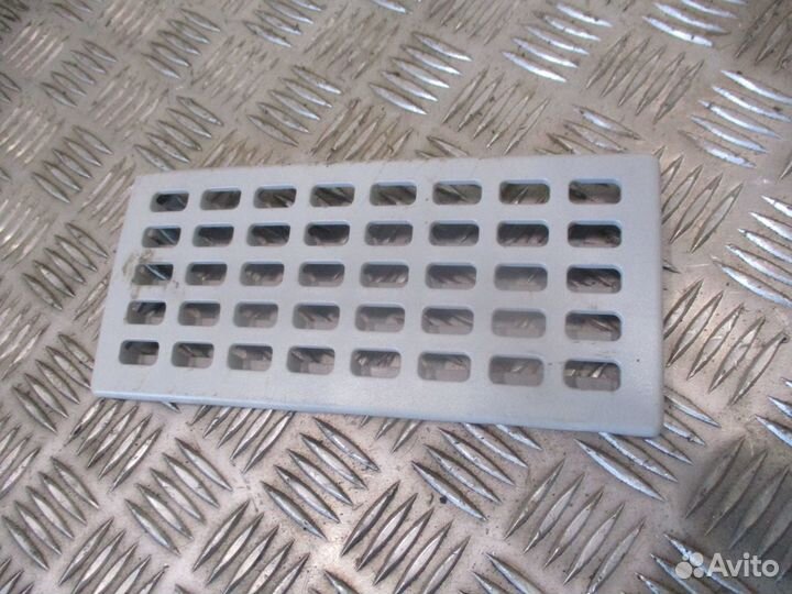 Накладка Iveco 504057319