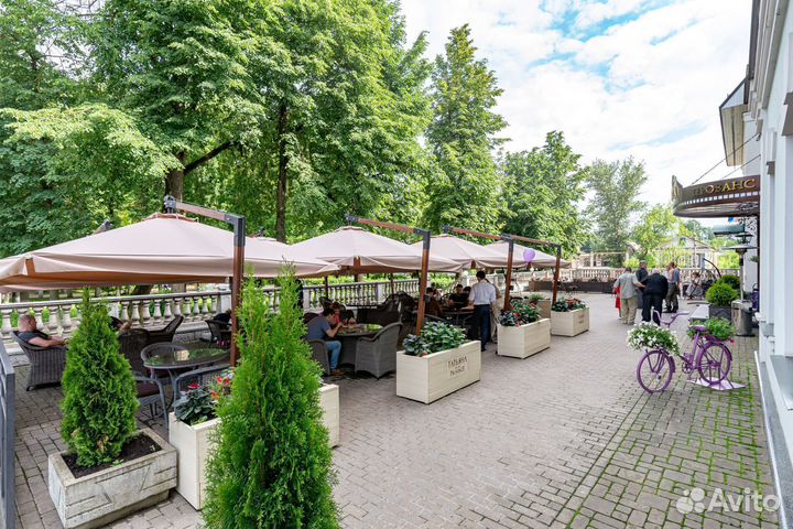 Зонт уличный для кафе и ресторанов