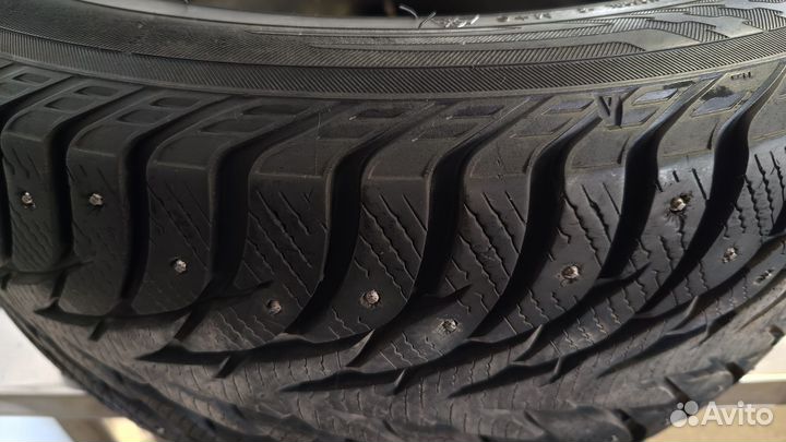 Yokohama Ice Guard IG35 235/50 R18 101T