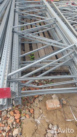 Складское оборудование стеллажное