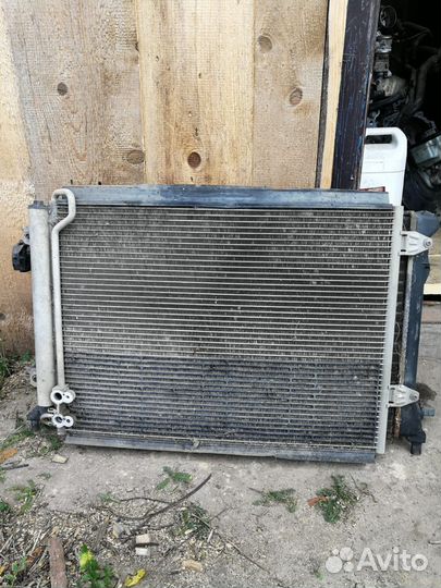 Вентилятор с радаотором в сборе Passat B6