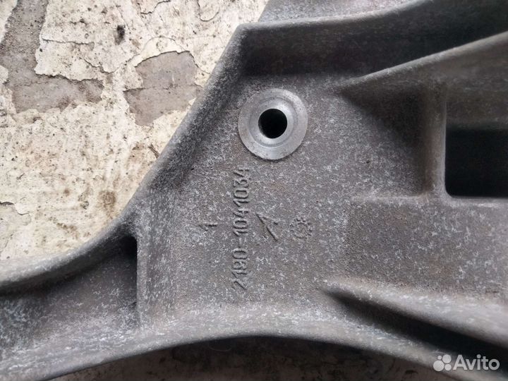 Кронштейн генератора kalina granta