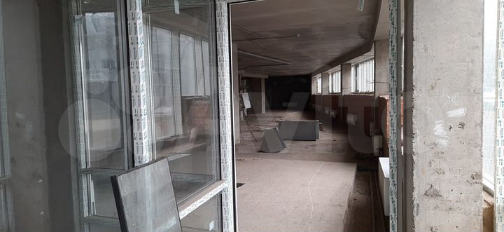 Свободного назначения, 297.9 м²