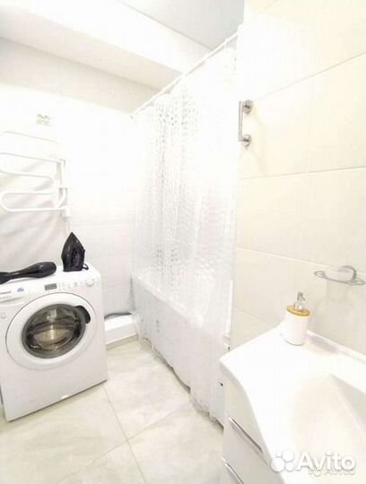 Стиральная машина узкая Канди практически новая