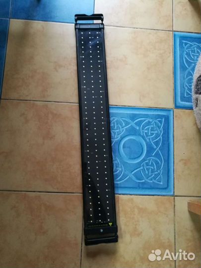 Светильник для аквариума