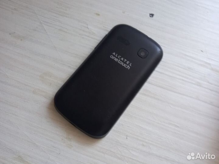 Alcatel ONETOUCH POP C2 4032D, 4 ГБ