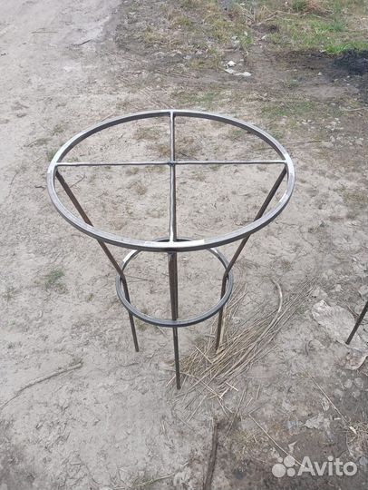 Подставка под пионы и цветы