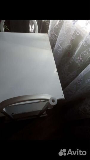 Столик-этажерка