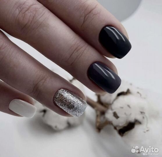 Модель маникюр наращивание ногтей