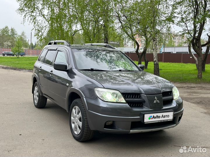 Mitsubishi Outlander 2.4 AT, 2006, 267 300 км