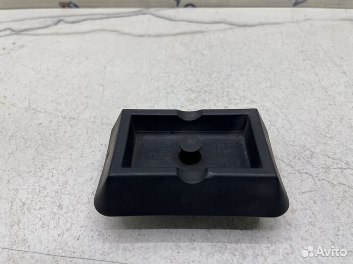 Поддомкратник Bmw E38 E39 E53