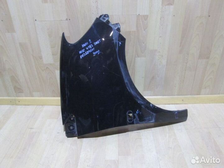 Крыло Mercedes Benz W453