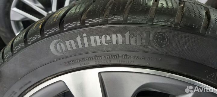 Continental ContiWinterContact TS 830 P 235/45 R19 99V