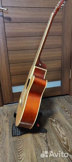 Акустическая гитара P.Lorencio