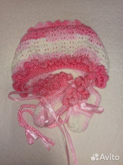 Комплект шапочка и пинетки
