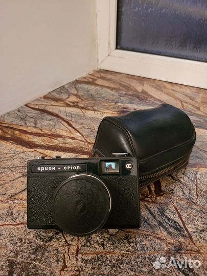 Старый фотоаппарат (нерабочий) Орион