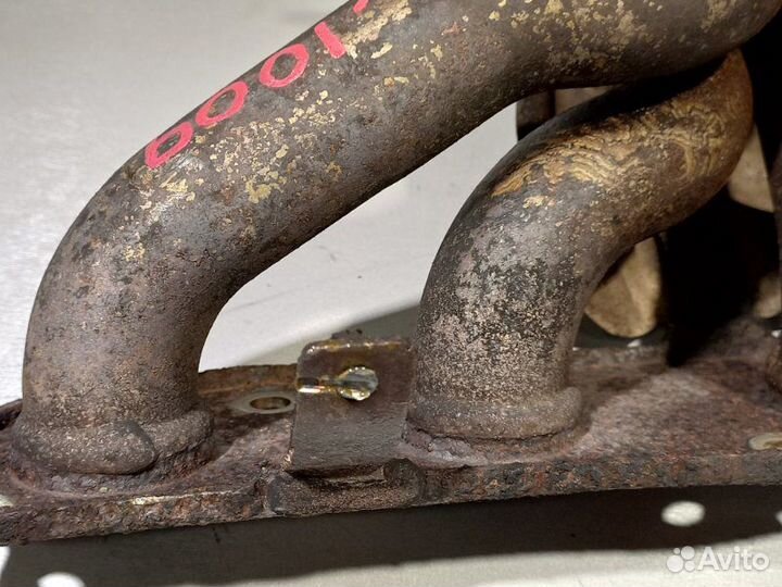 Коллектор выпускной Nissan Juke HR16 2011