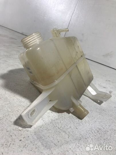 Бачок расширительный LADA Kalina 1