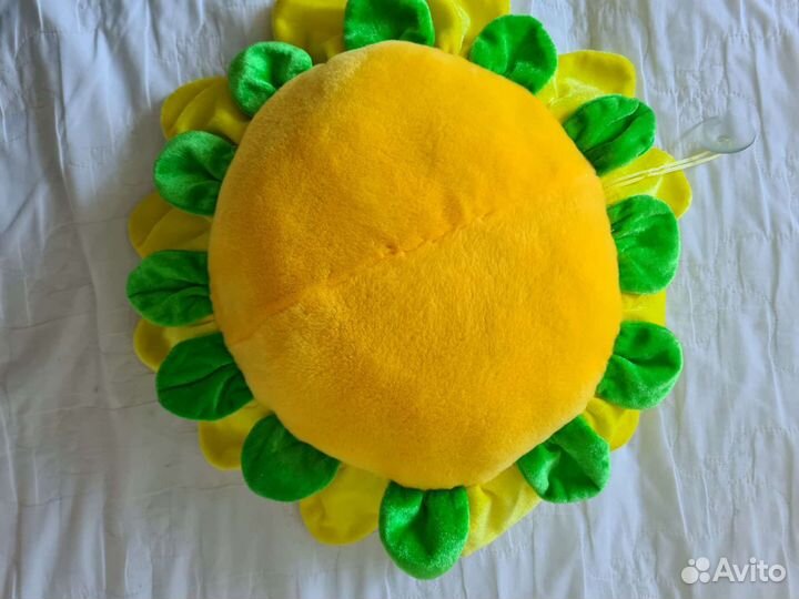 Подушка в автомобиль,в детскую комнату 45 см