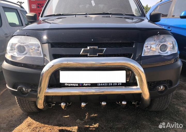 Chevrolet Niva2010 Защита переднего бампера скоба