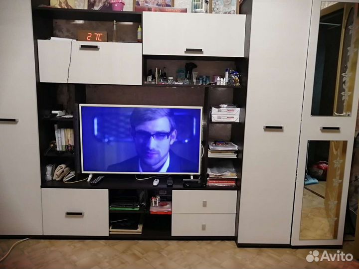 Стенка в гостиную