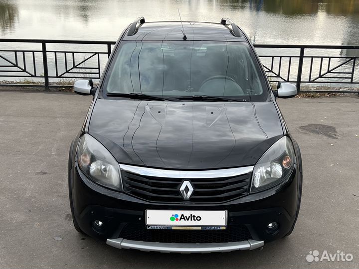 Renault Sandero Stepway 1.6 AT, 2011, 124 990 км