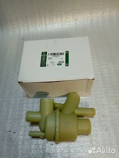 Термостат Land Rover Discovery 3/4 Sport 2.7