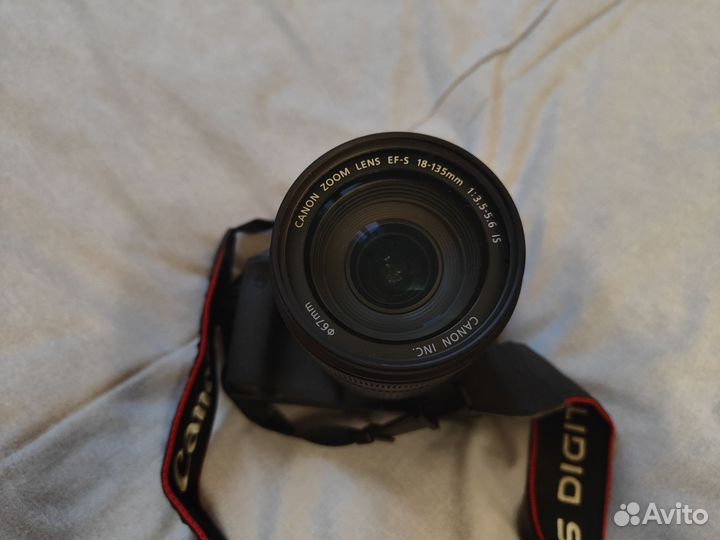 Зеркальный фотоаппарат canon 600d