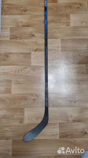 Клюшка хоккейная правый хват bauer