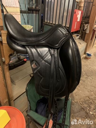 Седло для выездки