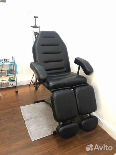 Педикюрное кресло