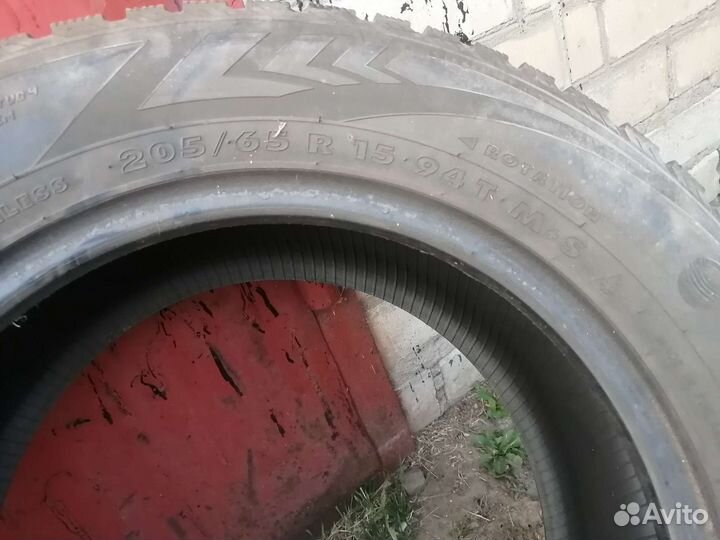 Nokian Tyres Hakkapeliitta 4 195/65 R15