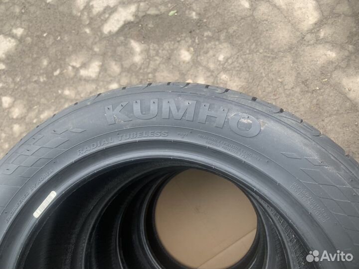 Kumho Ecsta PS31 205/55 R16