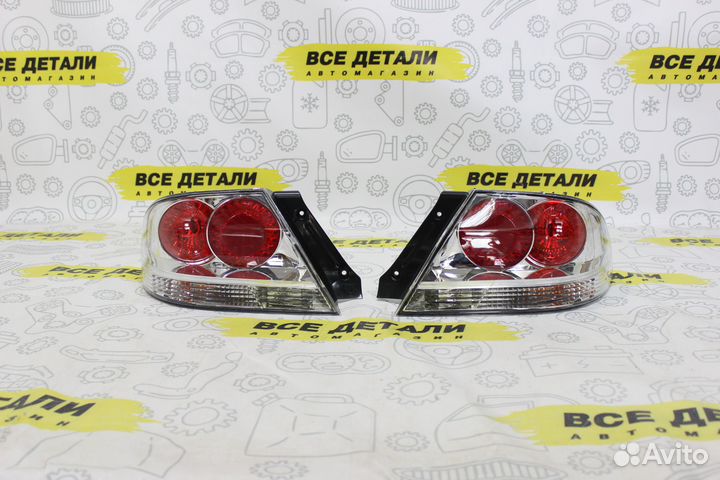 Фонарь Mitsubishi Lancer 9 03-09 белый хрусталь