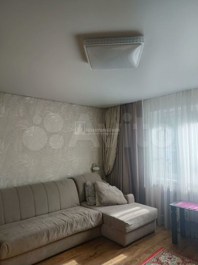 3-к. квартира, 70 м², 2/5 эт.