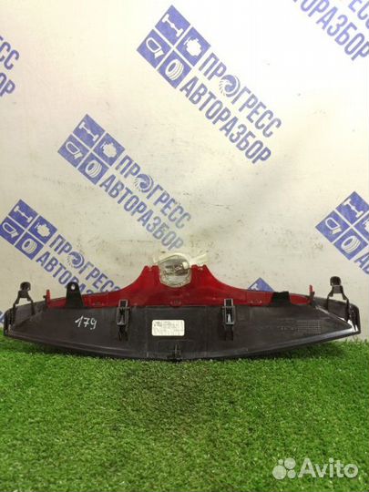 Стоп-сигнал Renault Megane 2 седан 1.6 K4M812 2006