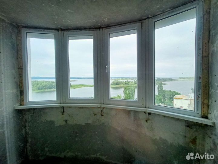 Пластиковое окно на полукруглую лоджию