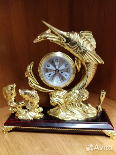 Часы настольные
