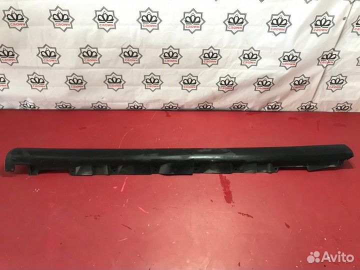 Накладка на порог левая Toyota Avensis Т250