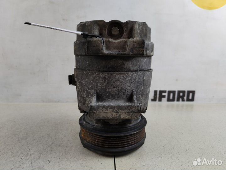 Компрессор кондиционера Ssangyong Rexton 2.7D